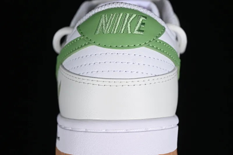 All Categories Nk SB Dunk Series Nk SB Dunk Low Low-top Sneakers Nk Dunk Low Spring and Summer Series Qingti Camellia White and Green SB Low-top Casual Sneakers FD9922-151